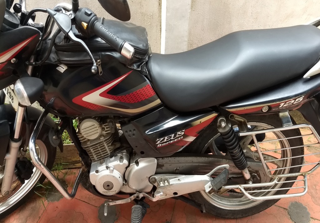 suzuki bikes zeus 125